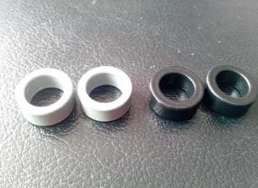 磁環(huán)電感磁芯應(yīng)該怎樣選擇？磁環(huán)顏色以及材質(zhì)之間有什么聯(lián)系？